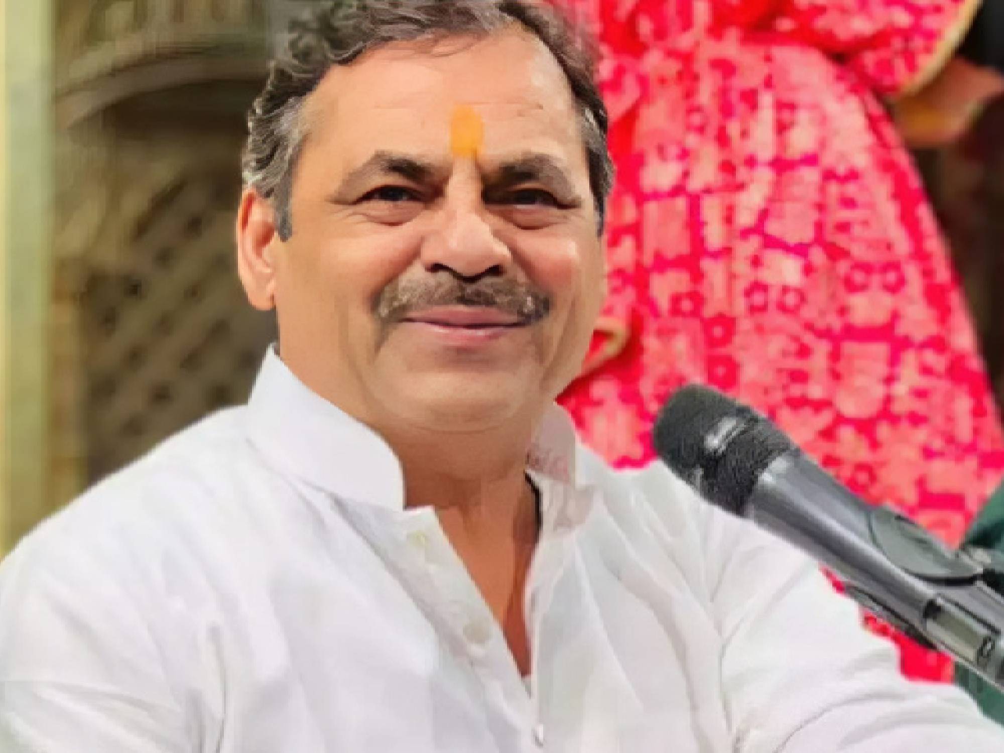 Mayabhai Ahir – The Legendary Comedian and Folk Singer of Gujarat